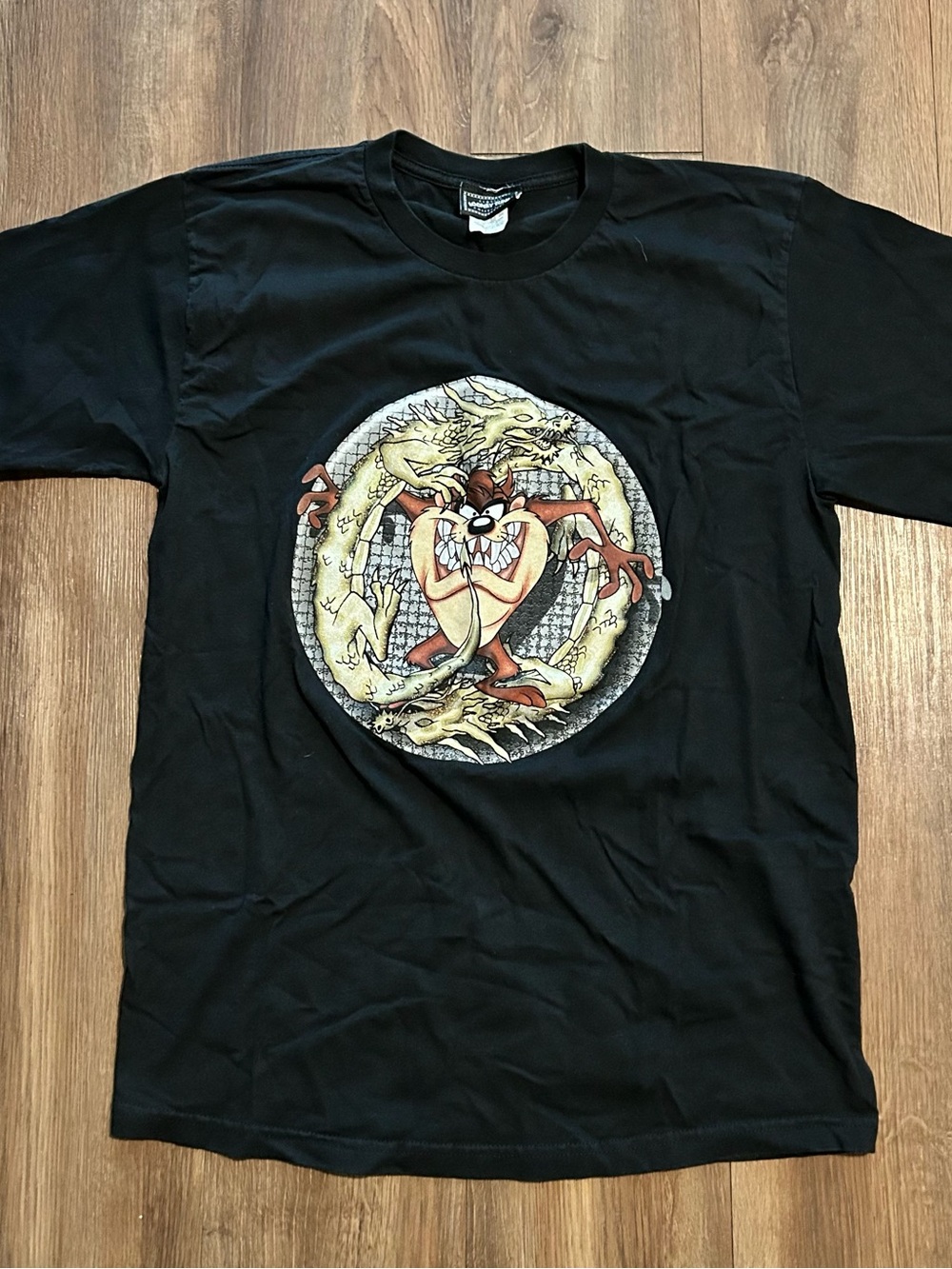RARE Vintage 1998 Looney Tunes Classic Collection Taz Dragon T Shirt Size L